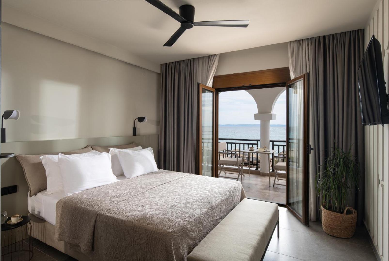 Апартаменты Assano Seafront Luxury Никити Экстерьер фото